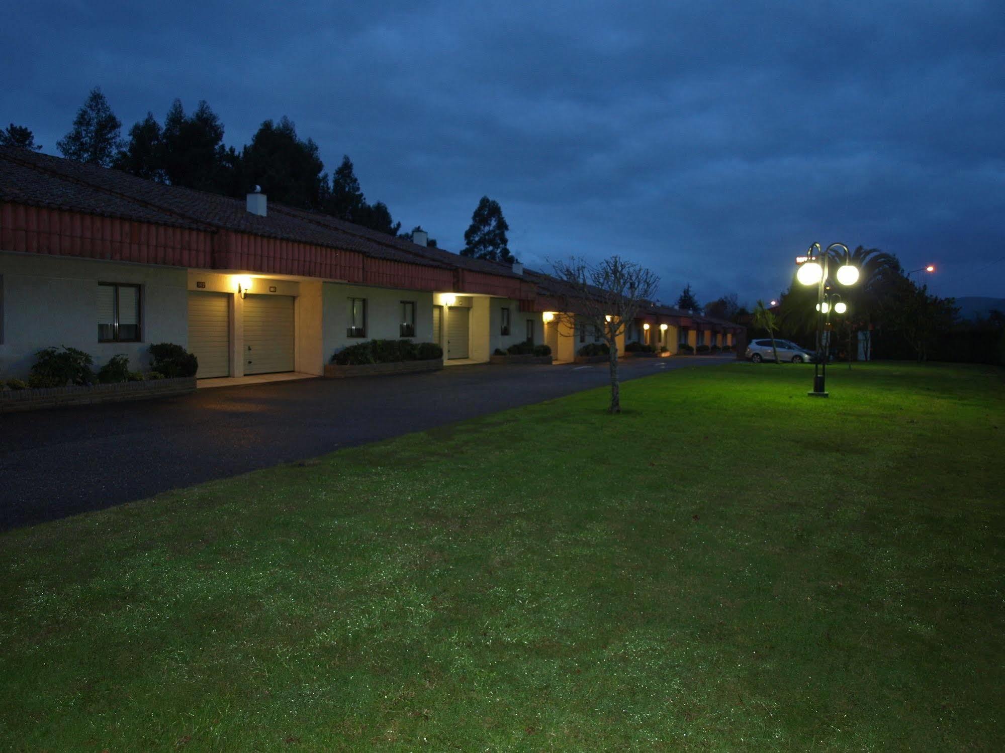 Motel Aeropuerto 비고 외부 사진
