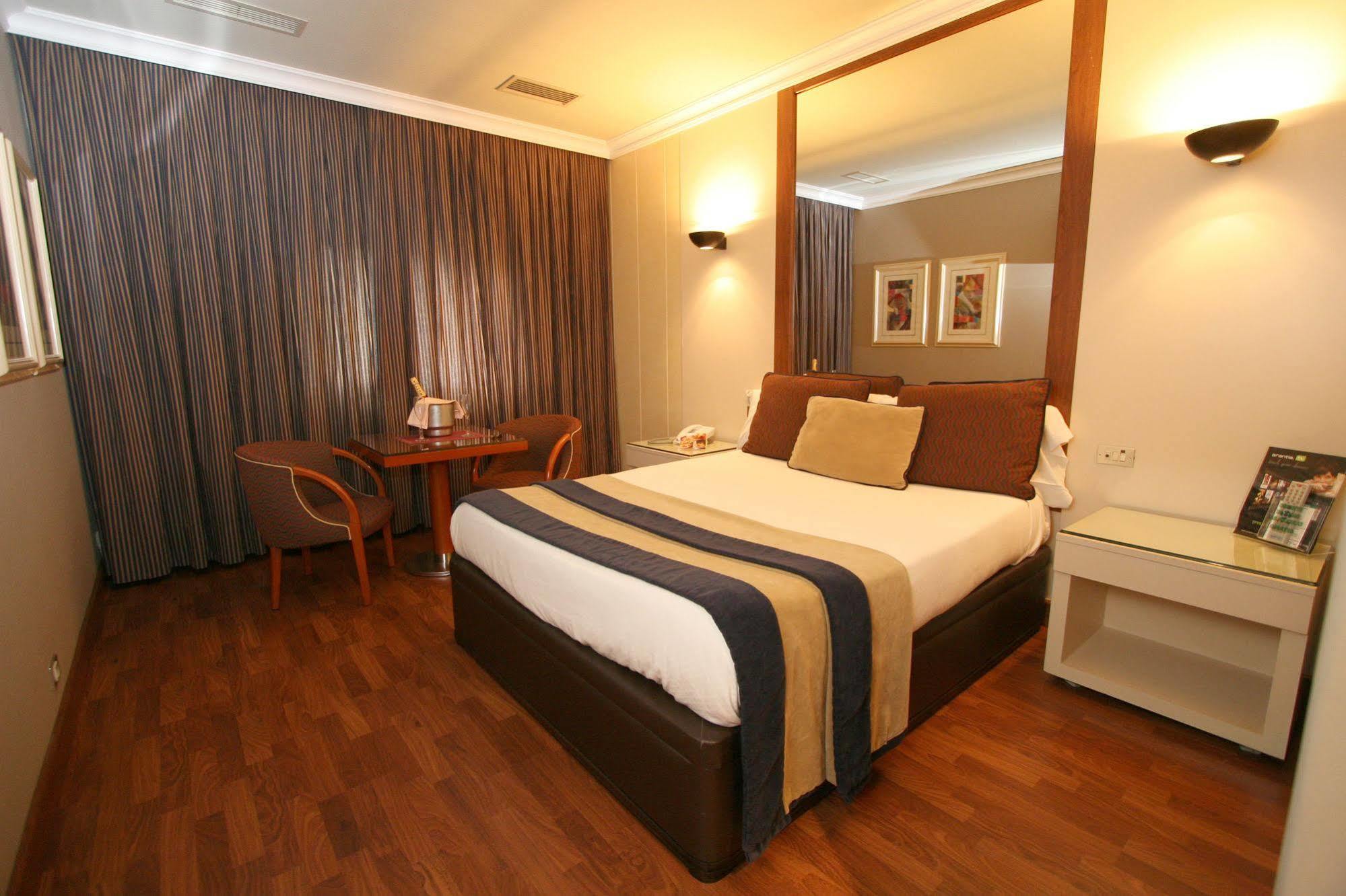 Motel Aeropuerto 비고 외부 사진